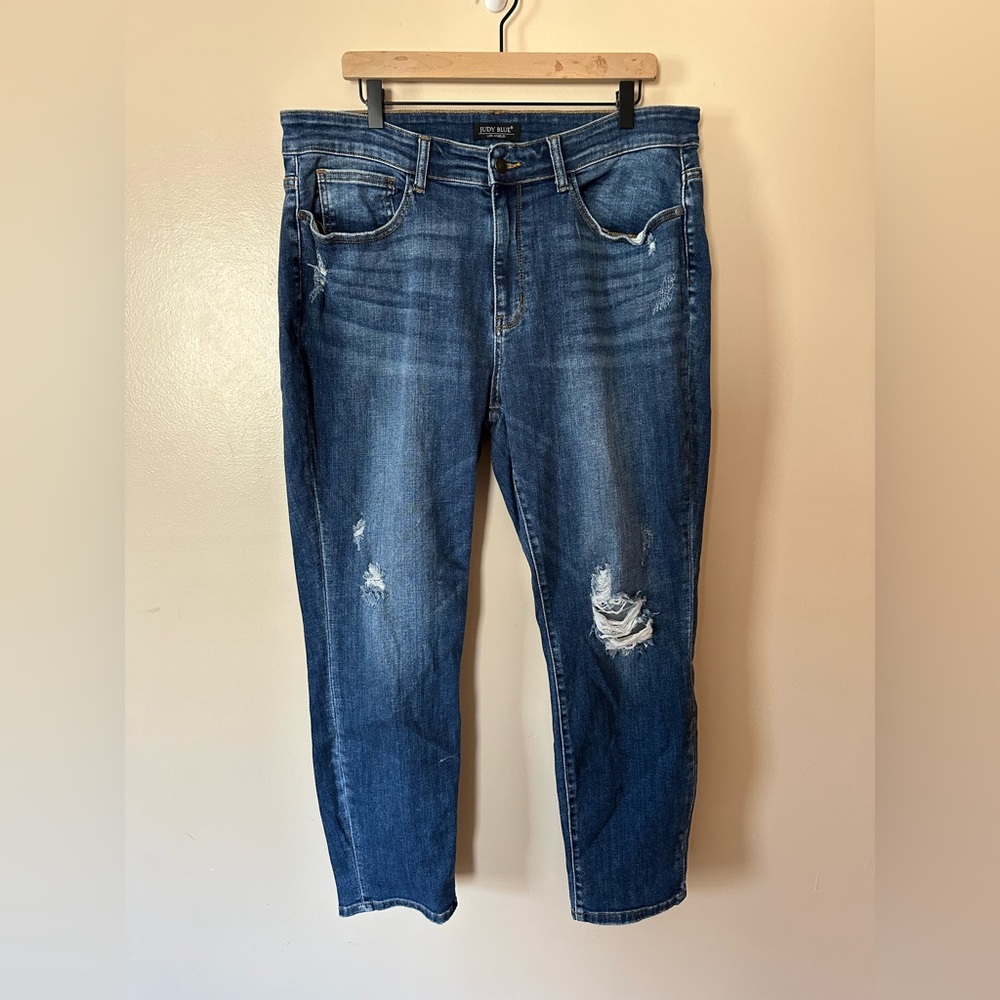 Judy Blue Slim Fit Women’s blue jeans distressed ripped size 18W